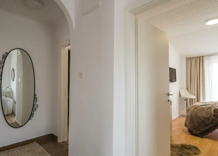 Lana Casa de hóspedes 3*